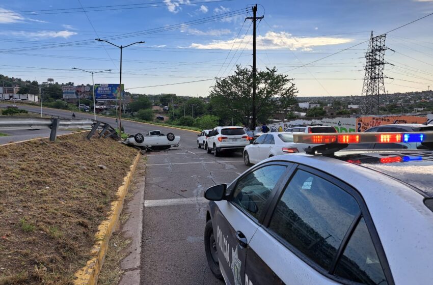  Volcadura en Culiacán deja un bebé de mueves meses herido 