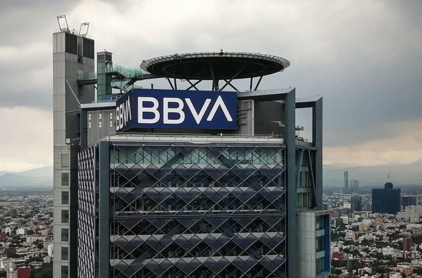  Reportan fallas de app de BBVA; esto dice el banco