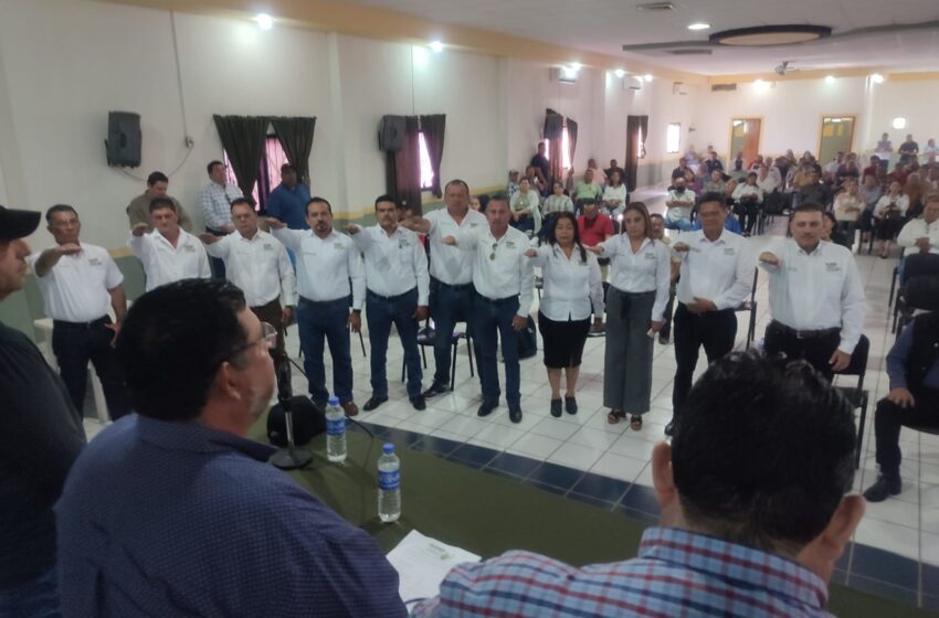  Alianza de Camiones de Mazatlán renueva su mesa directiva; Efrén Landell Osuna será presidente