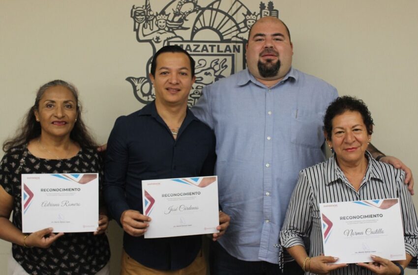  Reconocen a tres beneficiarios del programa Emprende Sedectur en Mazatlán