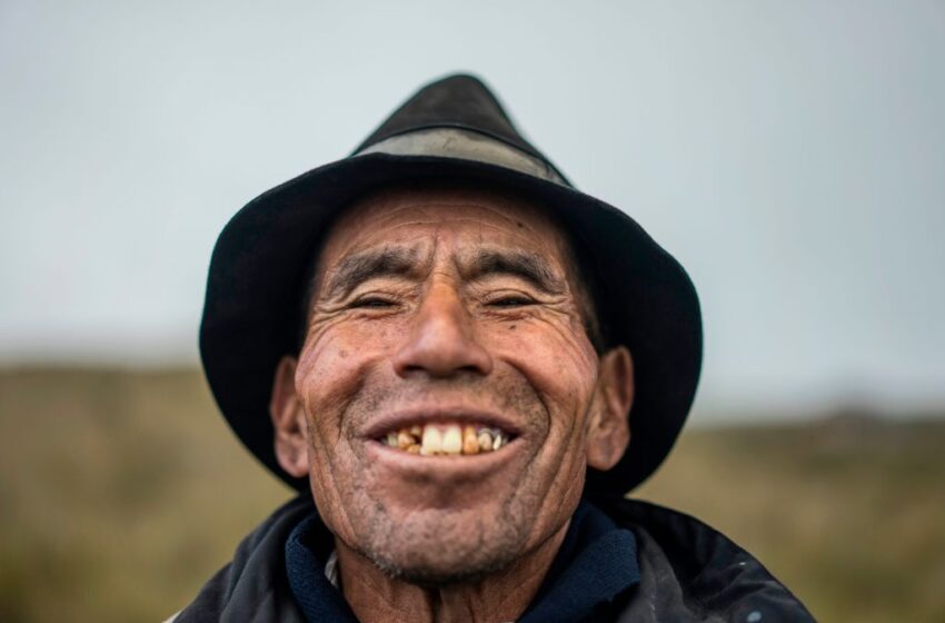  Muere en Ecuador Baltazar Ushca, “el último hielero” del volcán Chimborazo