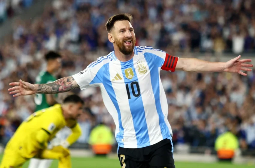  Lionel Messi iguala el récord de tres goles de Cristiano Ronaldo con el equipo argentino