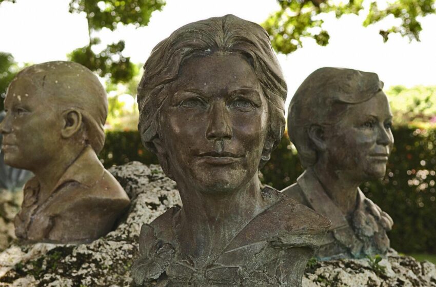  Las hermanas Mirabal enfrentaron a uno de los tiranos más sangrientos de América Latina. El día contra la violencia hacia la mujer honra su lucha