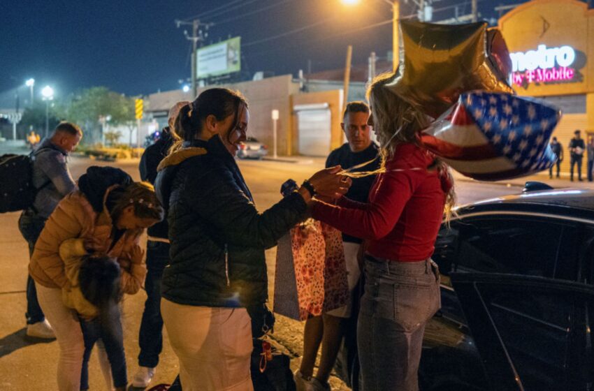  ¿Qué pueden hacer los inmigrantes en riesgo de ser deportados de EE.UU. con las medidas de Trump?