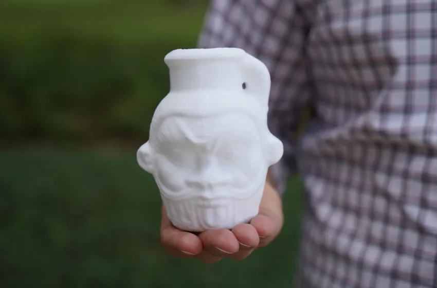  Una taza de hace 2.000 años revela que los antiguos egipcios tomaban bebidas alucinógenas durante los rituales, según científicos
