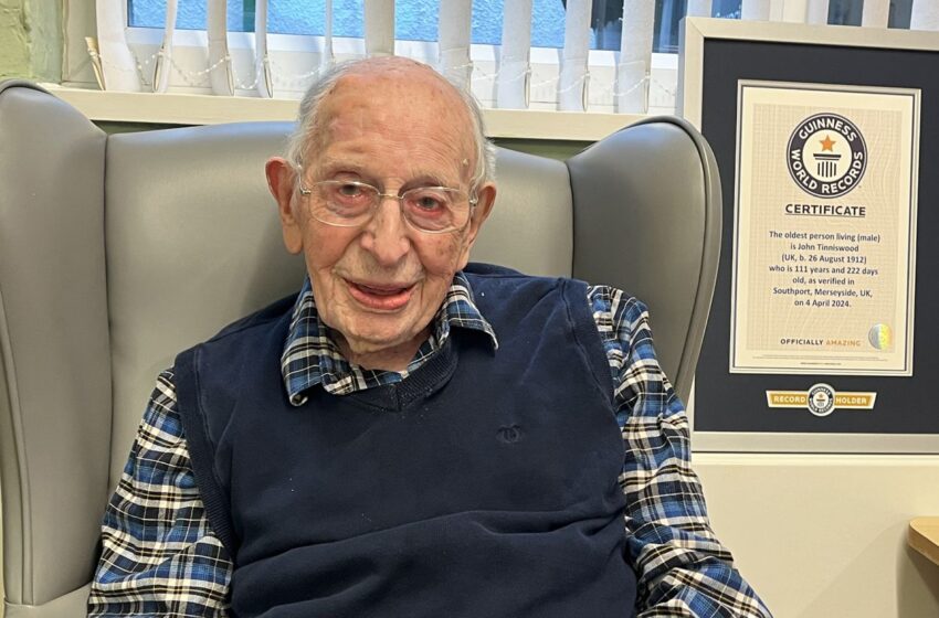 Muere a los 112 años John Tinniswood, el hombre más viejo del mundo