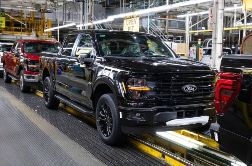  Trump dice que protegerá los autos fabricados en EE.UU. con aranceles elevados, pero no existe un auto completamente estadounidense