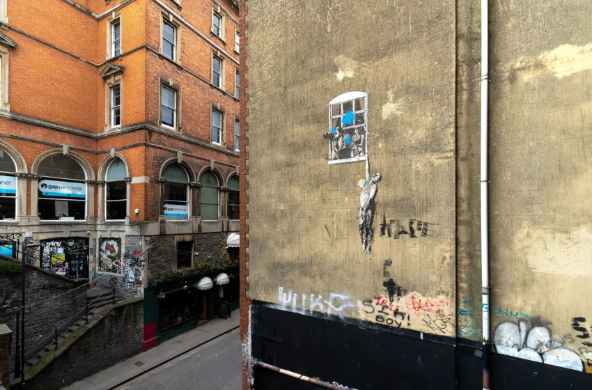  Subastarán mural de Banksy en Reino Unido junto al edificio donde fue creado