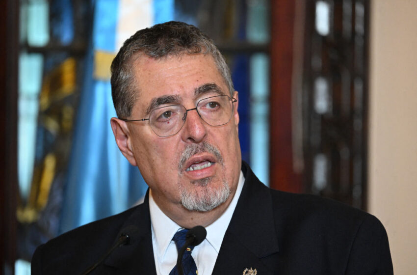  Cancelan el registro de Semilla, el partido del presidente de Guatemala