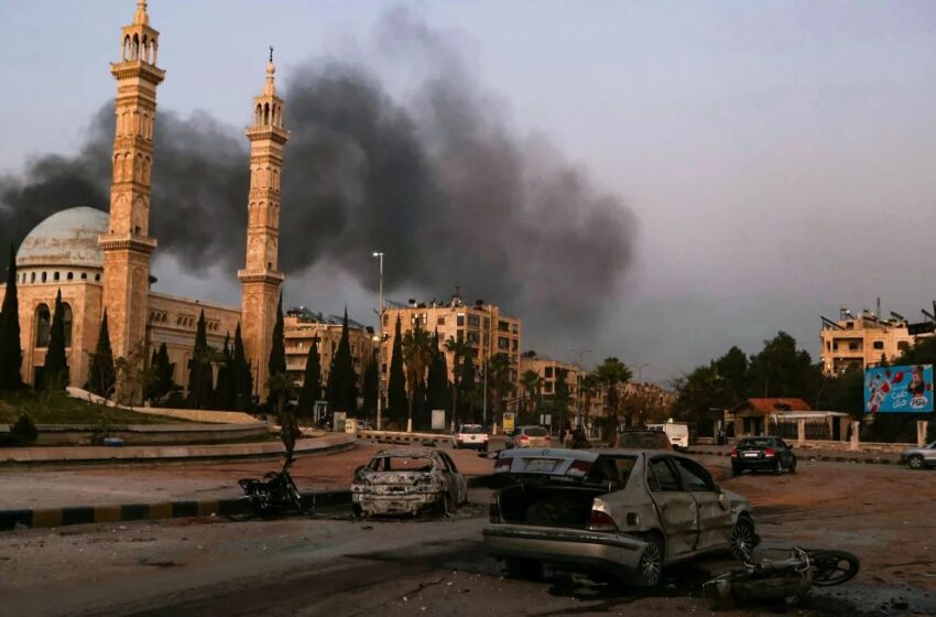  Aviones sirios y rusos atacan a rebeldes luego de que la oposición tomara control de gran parte de Aleppo