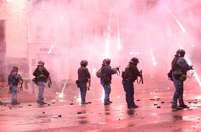  Georgia se ve sacudida por días de violentas protestas. Esto es lo que necesitas saber