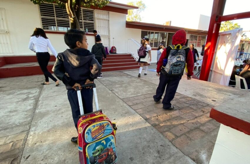  A respetar calendario escolar, llamado de la SEPyC a maestros