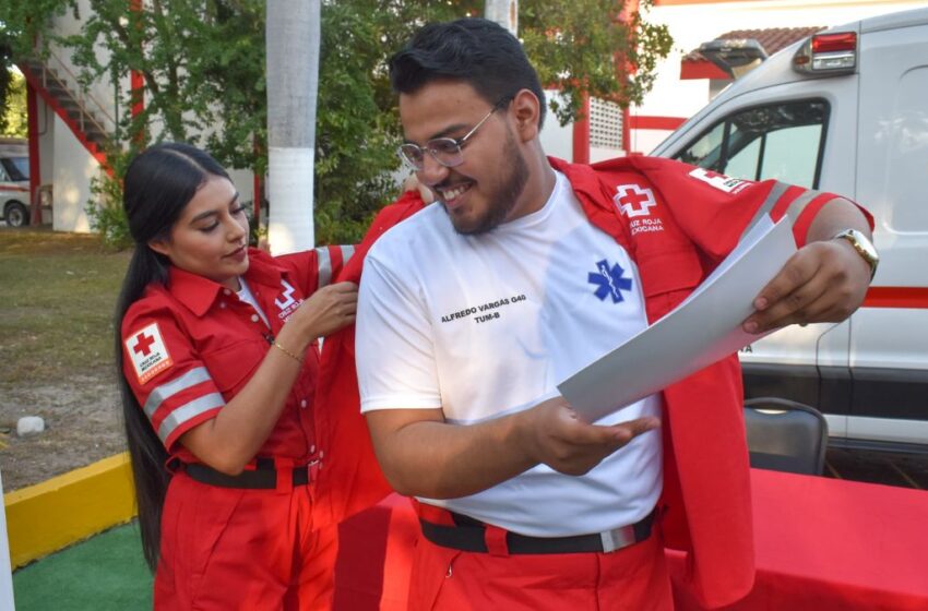  Egresa nueva generación de paramédicos en Cruz Roja Mazatlán 