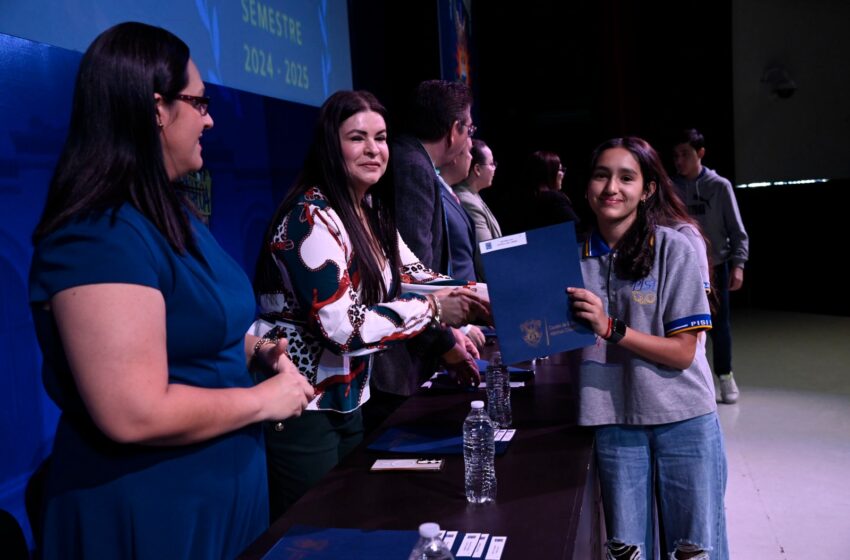  ¡Gran logro académico! Se gradúan 170 estudiantes del Programa Infantil Sabatino de Inglés del Centro de Estudio de Idiomas de la UAS