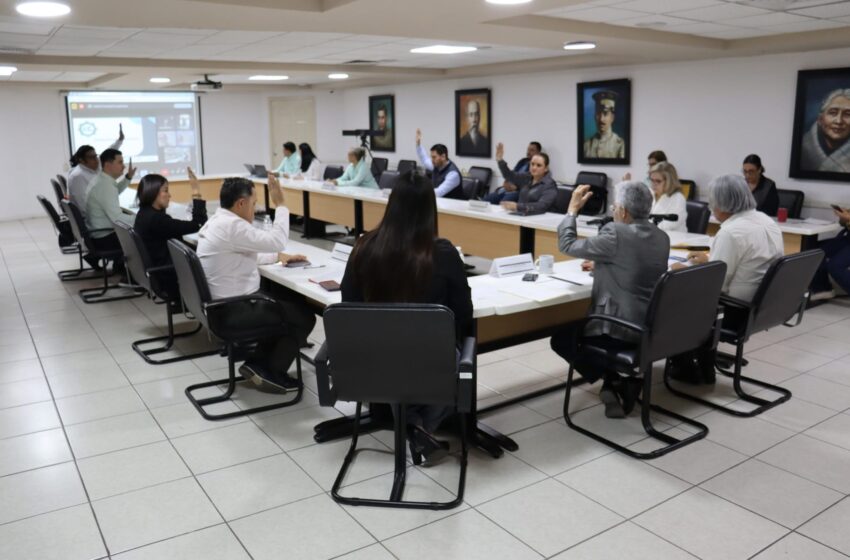 Ante Consejo Directivo presenta UTEsc 4to. informe de actividades de 2024