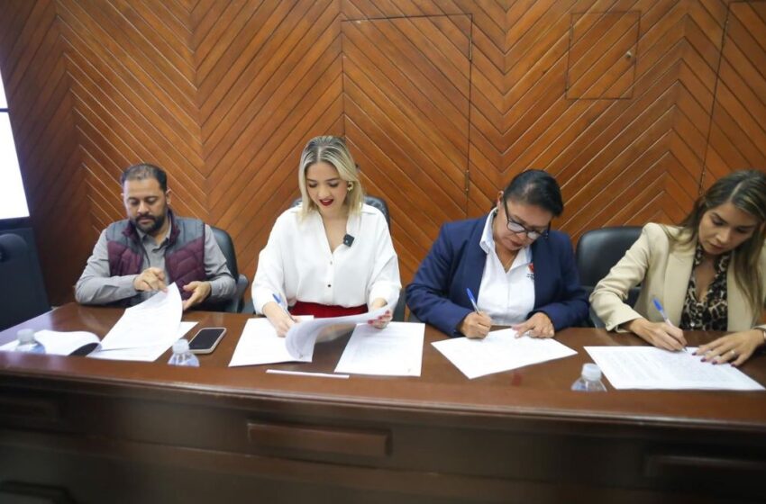 Firman convenio de colaboración Gobierno Municipal y STASAM