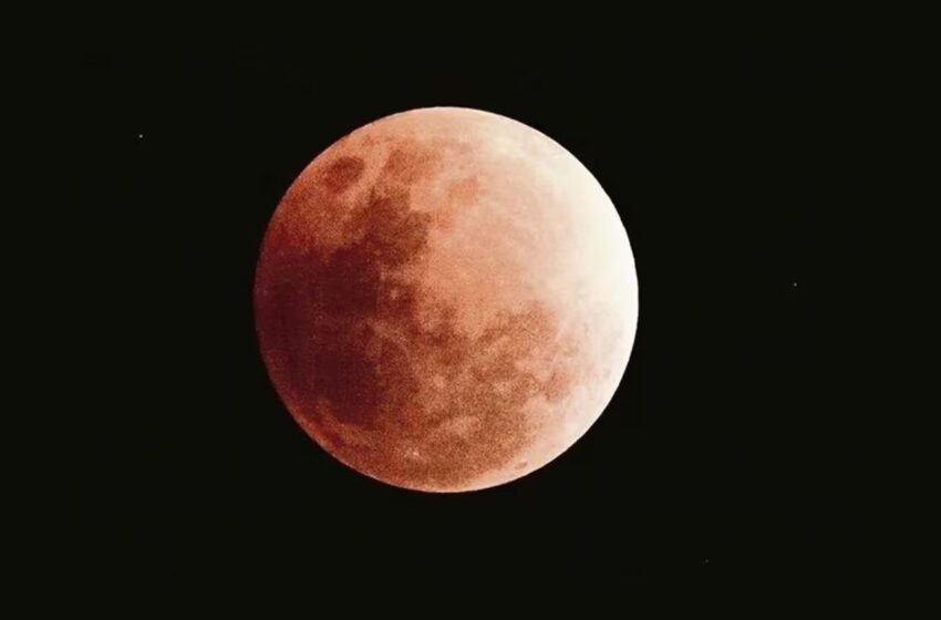  Eclipse lunar: La ‘Luna de Sangre’ sorprende a Mazatlán con cielo despejado 