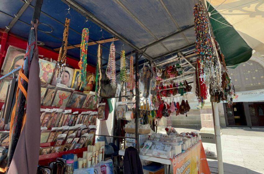  Con la Modernidad se Cayeron los Valores en Cristo y También en las Ventas de Artículos Religiosos