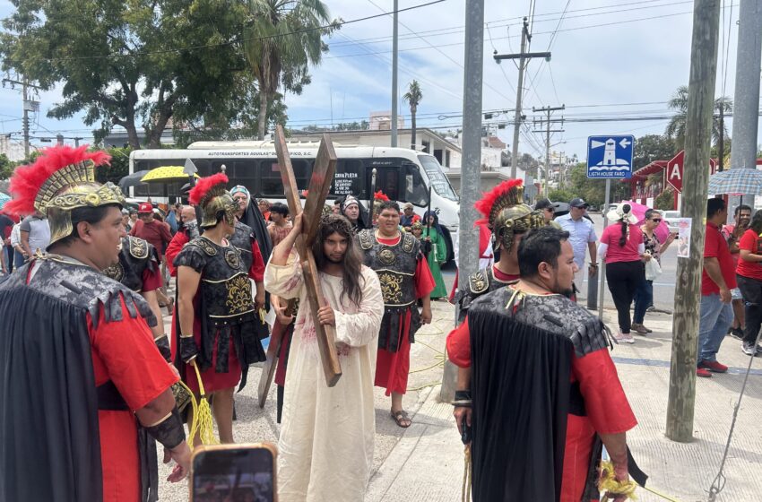  El camino a la Cruz de Cristo en Mazatlán