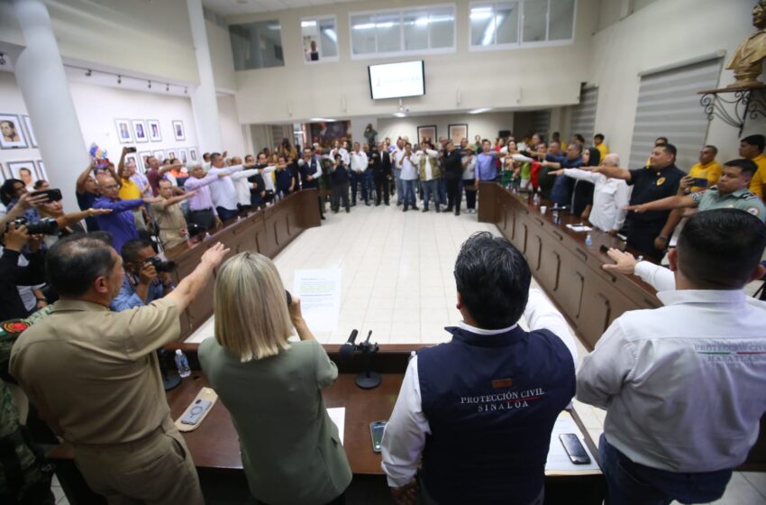  Rinde protesta al Consejo Municipal de Protección Civil