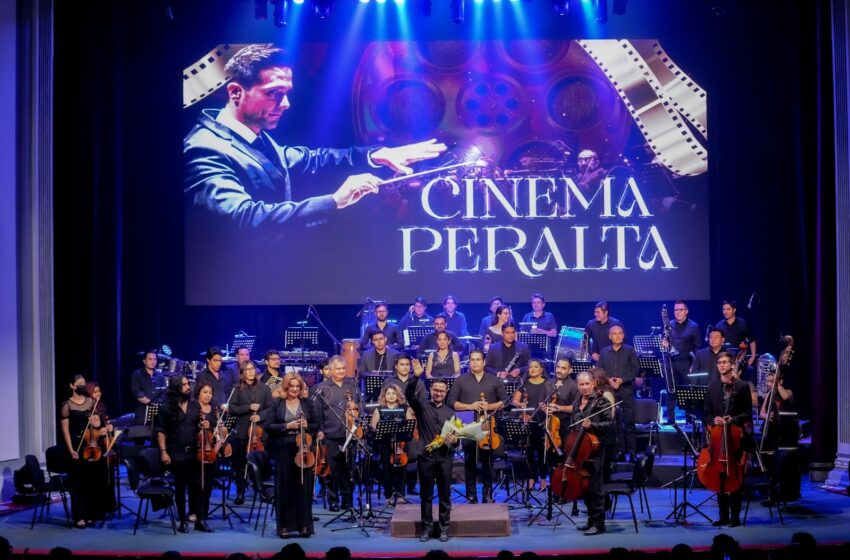  Estudiantes celebran su Día con el concierto “Cinema Peralta” en el Teatro Ángela Peralta