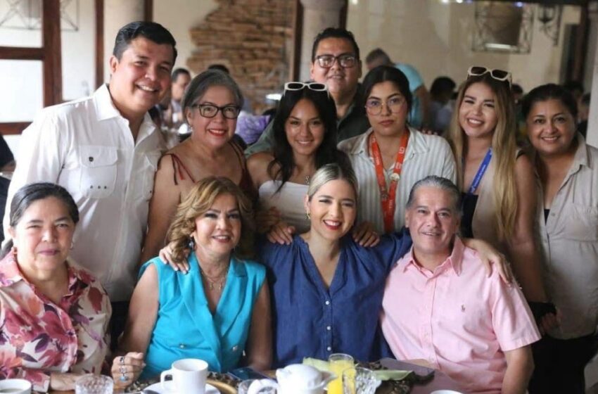  Celebra Alcadesa de Mazatlán con periodistas día de la Libertad de Expresión