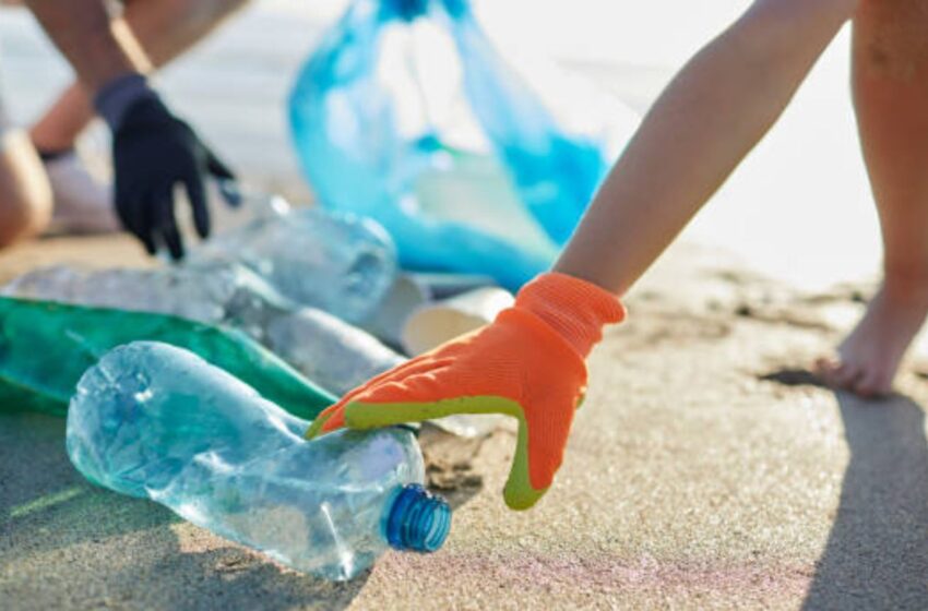  Casi el 80 por ciento de los envases plásticos en el mundo van al mar