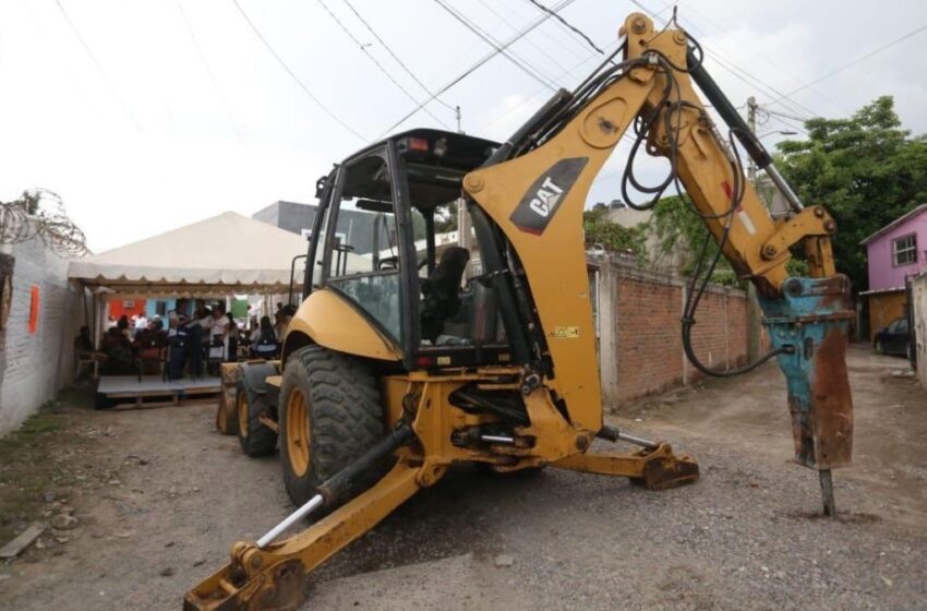 Pretenden llevar pavimentación y servicios a más colonias desatendidas